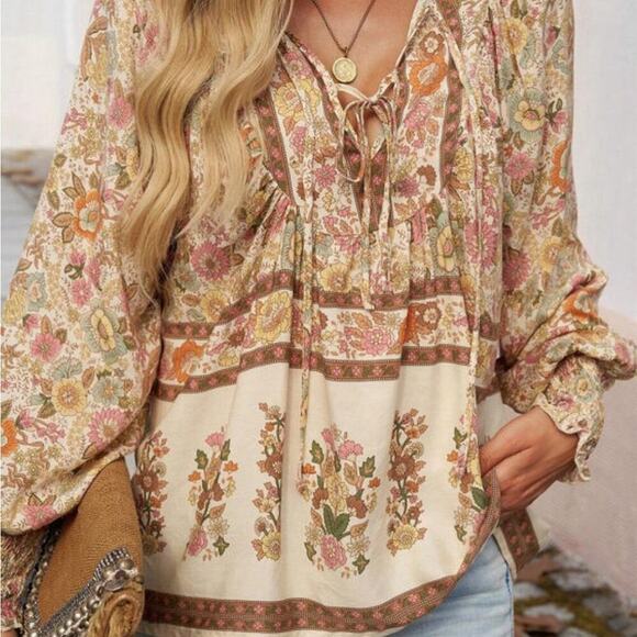 NWOT Floral Boho Women's Peasant Top Poet Blouse Neutral | Size M - Picture 4 of 9